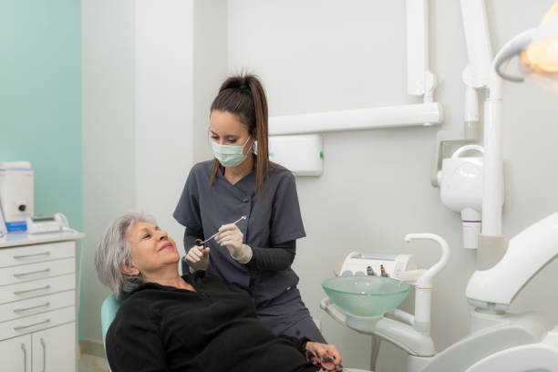 Best Broken or Cracked Tooth Emergency Dentist in Temesl Valley, CA